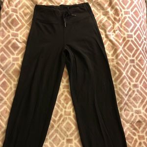 LuluLemon Yoga Pants
